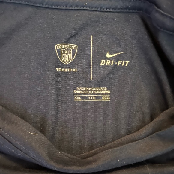 Denver Broncos Nike Shirt - Picture 3 of 3